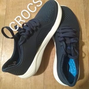 CROCS liteRide Pacer women shoes